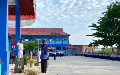 Upacara Peringatan Hari Pahlawan