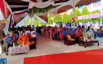 Pelepasan Siswa-Siswi SMPN 10 Mandau, Perpaduan Pertunjukan Kesenian Tradisional Hingga Kesenian Modern